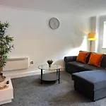 City Centre Gem - Stylish 1 Bedroom Stay