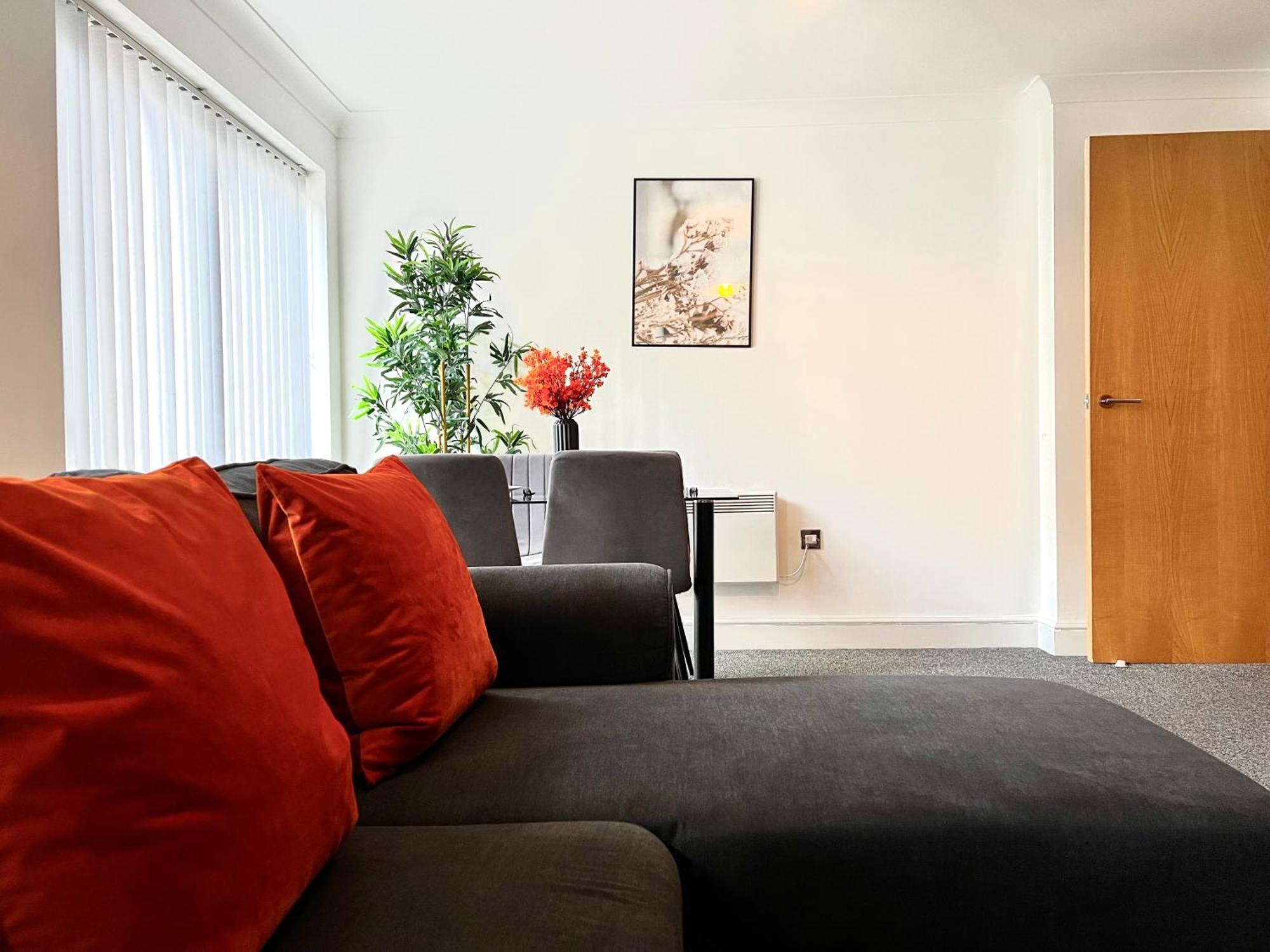 City Centre Gem - Stylish 1 Bedroom Stay Apartment