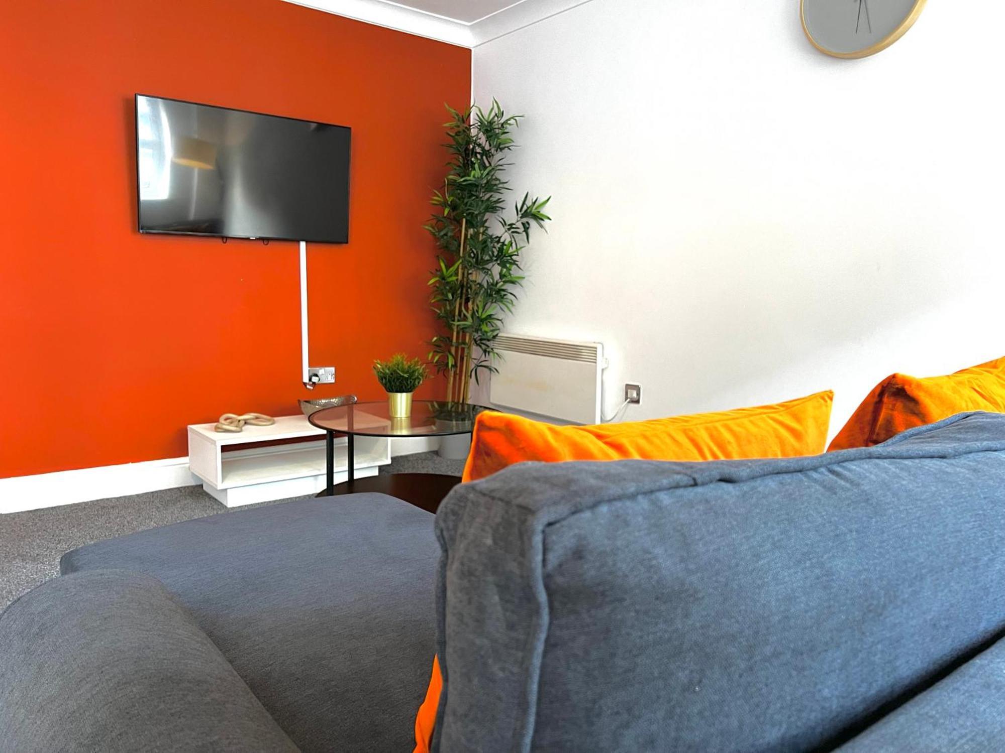 Apartment City Centre Gem - Stylish 1 Bedroom Stay *